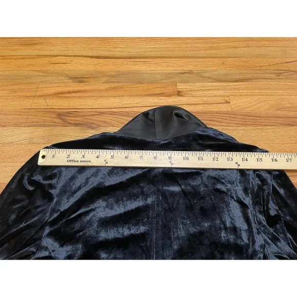 Express Women's S Black Blazer Velvet Rayon Coat Chic Casual Career Business - Picture 5 of 9